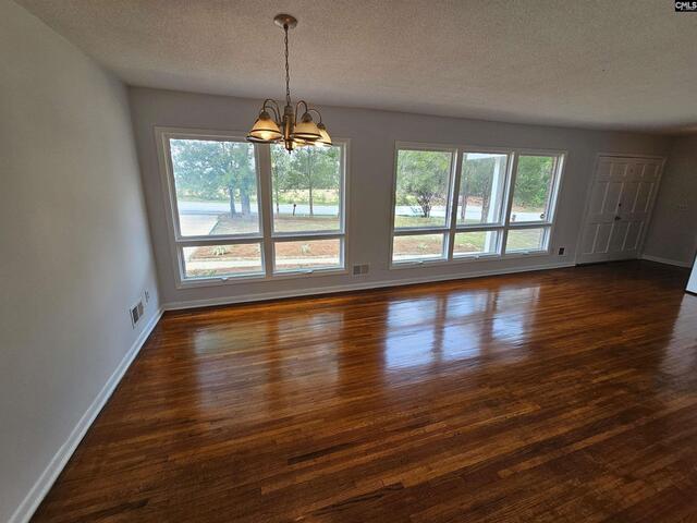 Photo of 8220 Hunt Club Road