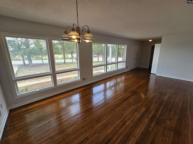 Photo of 8220 Hunt Club Road