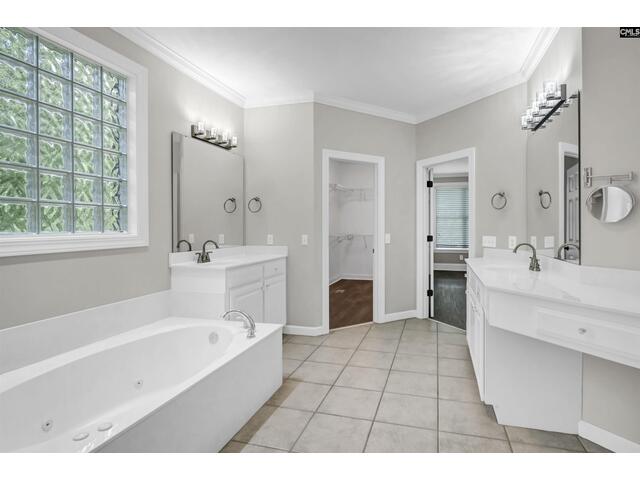 Photo of 313 Crickentree Drive Photo of 313 Crickentree Drive