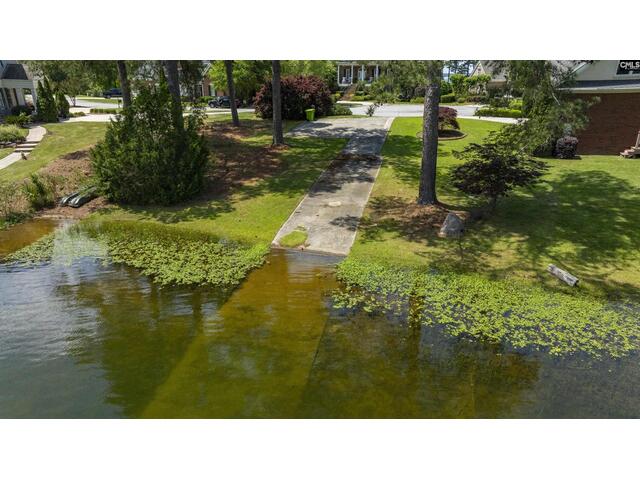 Photo of 224 Shorebreeze Drive Photo of 224 Shorebreeze Drive