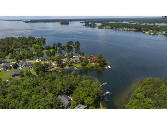 Photo of 224 Shorebreeze Drive Photo of 224 Shorebreeze Drive