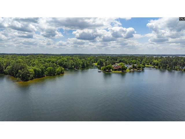 Photo of 224 Shorebreeze Drive Photo of 224 Shorebreeze Drive