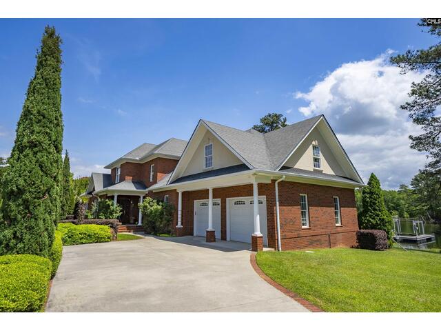 Photo of 224 Shorebreeze Drive Photo of 224 Shorebreeze Drive