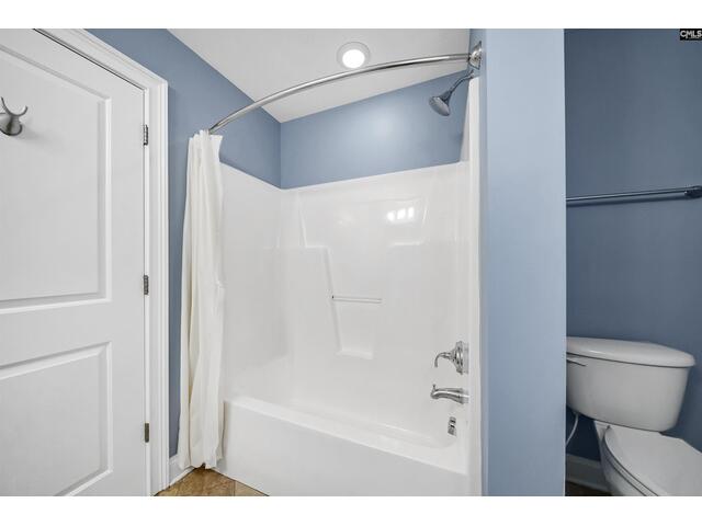 Photo of 224 Shorebreeze Drive Photo of 224 Shorebreeze Drive