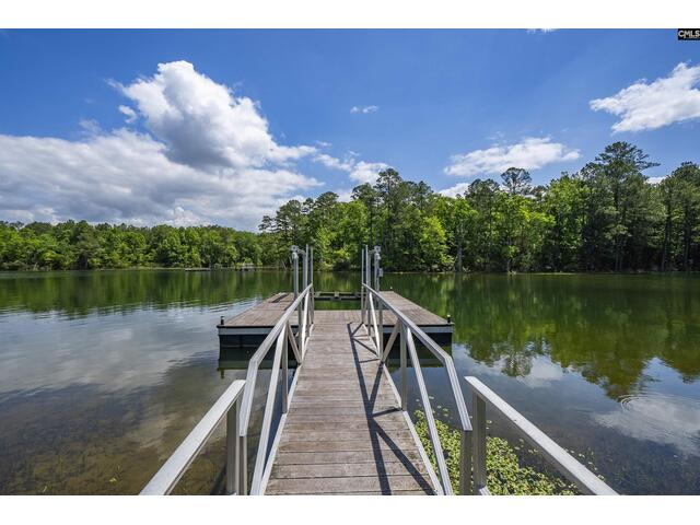 Photo of 224 Shorebreeze Drive Photo of 224 Shorebreeze Drive