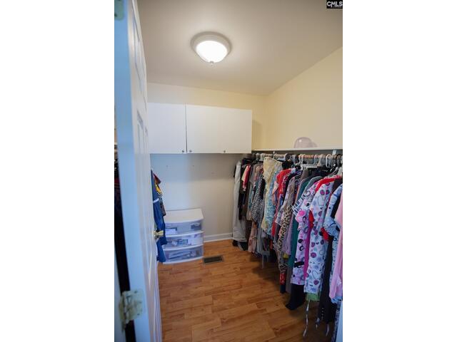 Photo of 2081 Great North Road