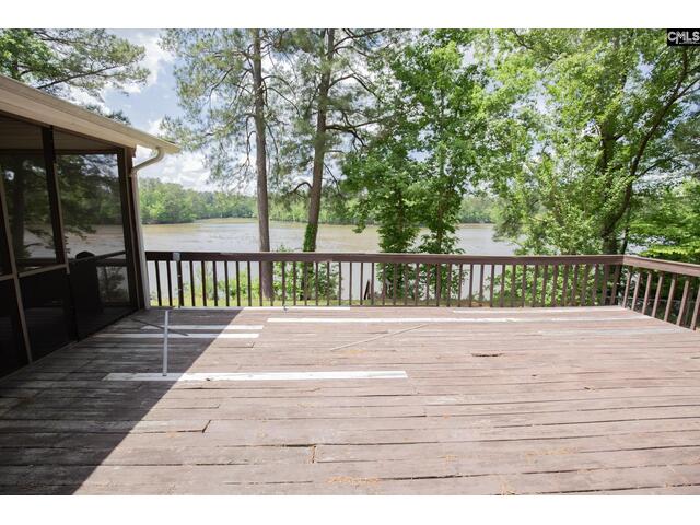 Photo of 2081 Great North Road