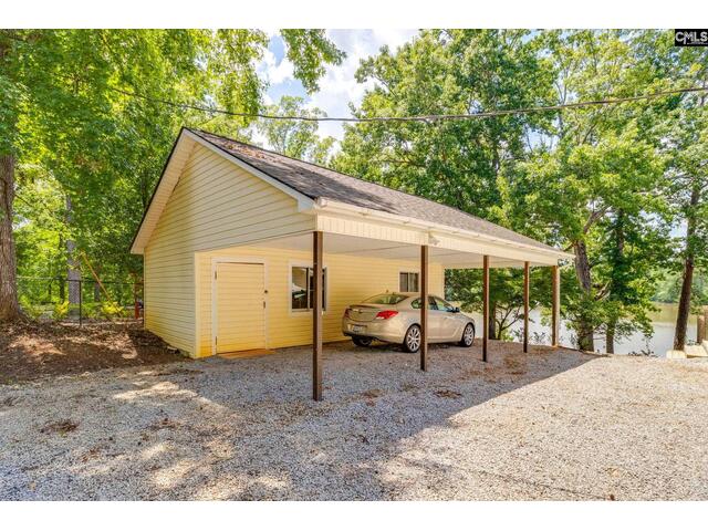 Photo of 2081 Great North Road