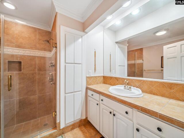 Photo of 2442 Singleton Point Point