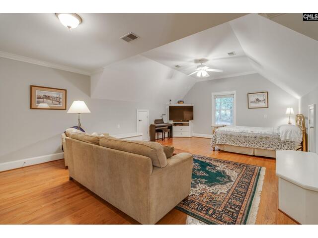 Photo of 106 Bridlewood Lane