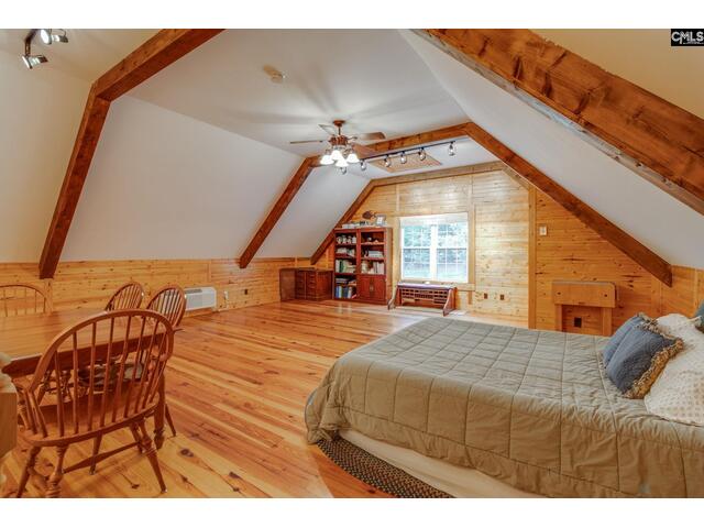 Photo of 106 Bridlewood Lane