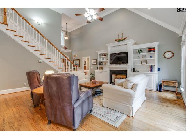 Photo of 106 Bridlewood Lane