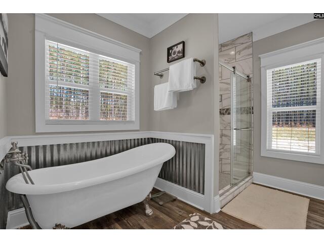 Photo of 2138 Lockhart Road