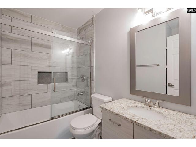 Photo of 220 Lynch Lane Photo of 220 Lynch Lane