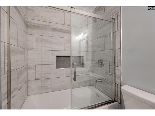 Photo of 220 Lynch Lane Photo of 220 Lynch Lane