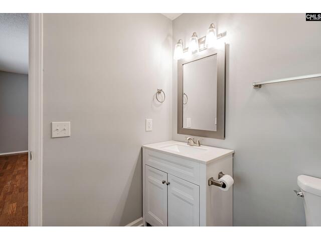 Photo of 220 Lynch Lane Photo of 220 Lynch Lane