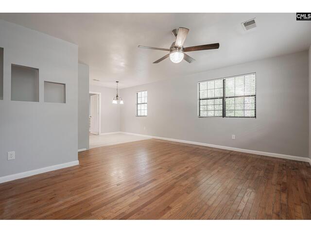 Photo of 220 Lynch Lane Photo of 220 Lynch Lane
