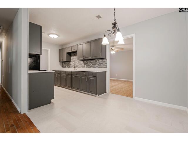 Photo of 220 Lynch Lane Photo of 220 Lynch Lane