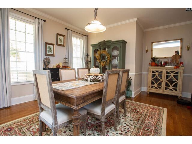 Photo of 2264 Ridgeway Road