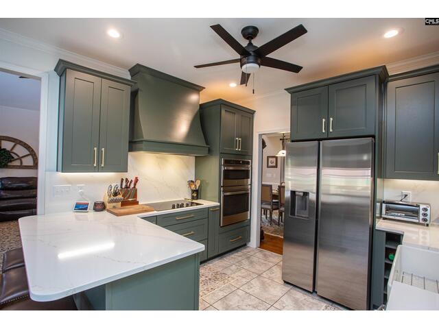 Photo of 2264 Ridgeway Road