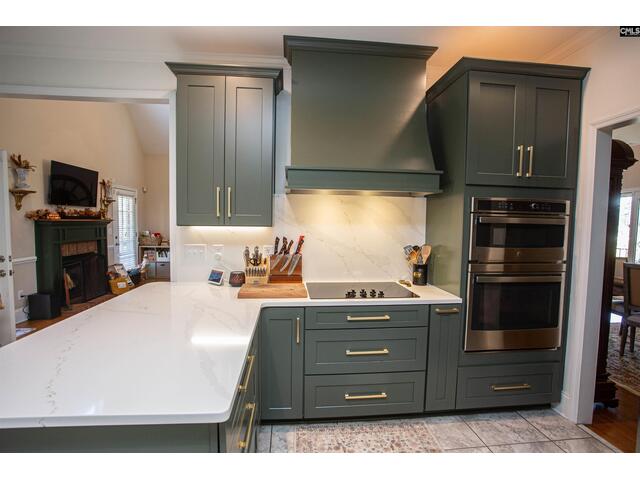 Photo of 2264 Ridgeway Road