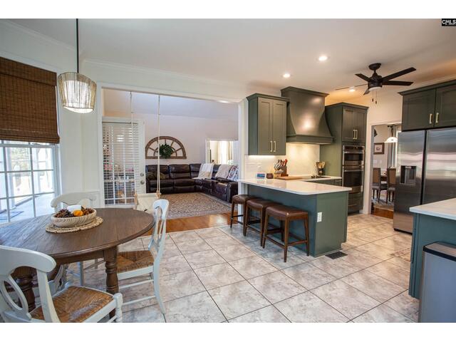 Photo of 2264 Ridgeway Road