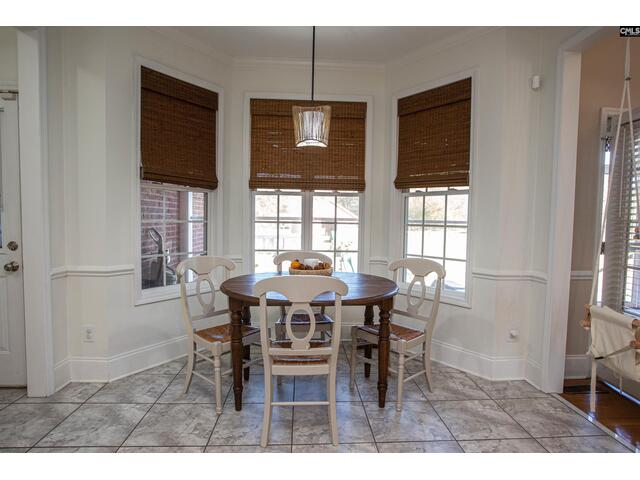 Photo of 2264 Ridgeway Road