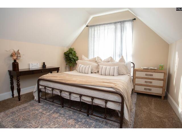 Photo of 2264 Ridgeway Road