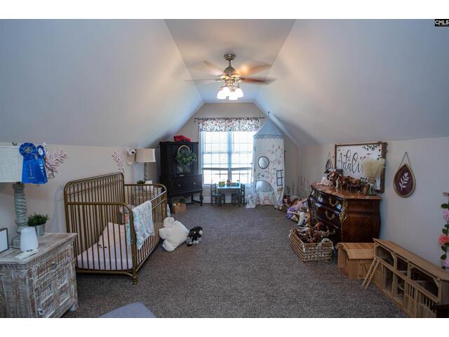 Photo of 2264 Ridgeway Road