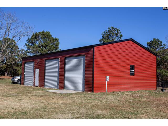 Photo of 2264 Ridgeway Road