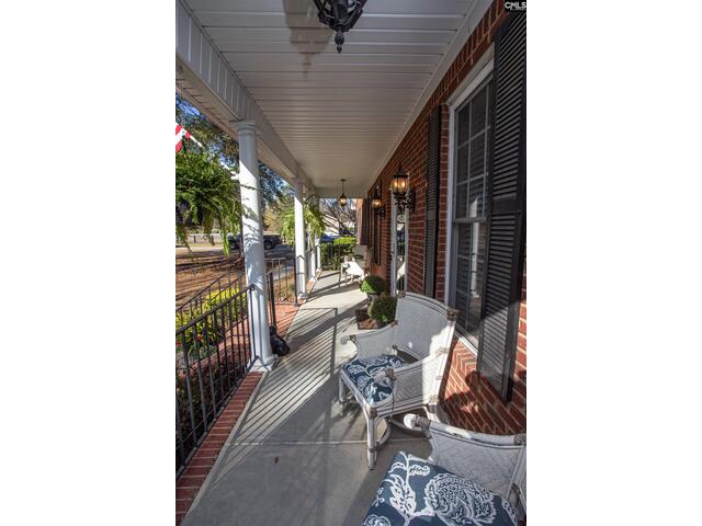 Photo of 2264 Ridgeway Road