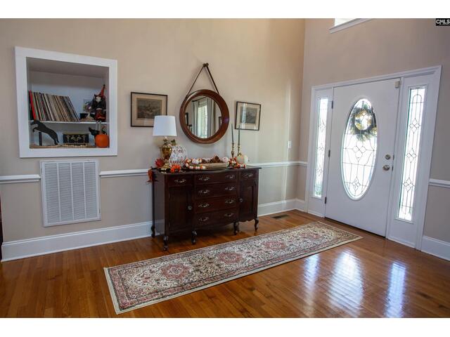 Photo of 2264 Ridgeway Road