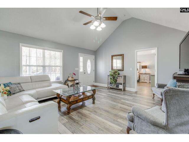 Photo of 15 Freedom Lane