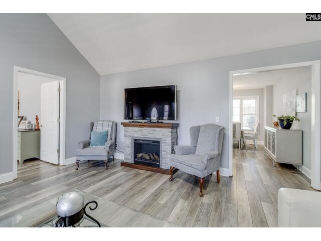 Photo of 15 Freedom Lane