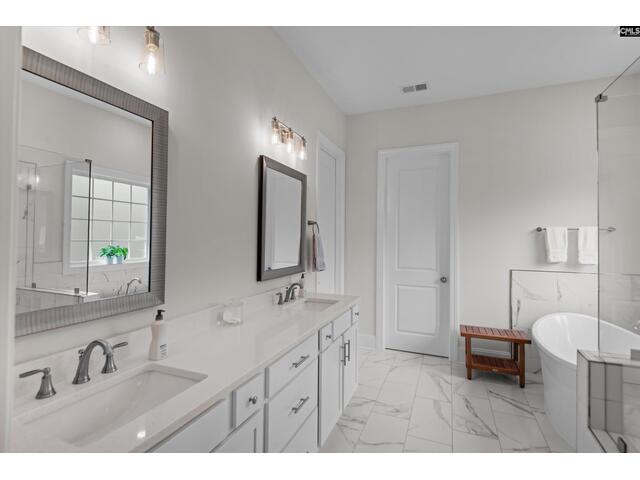 Photo of 204 Peninsula Way Photo of 204 Peninsula Way