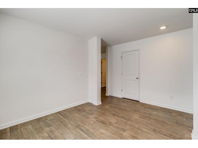 Photo of 125 Rippling Way Photo of 125 Rippling Way