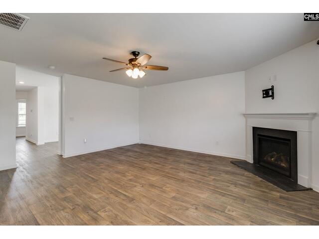 Photo of 125 Rippling Way Photo of 125 Rippling Way