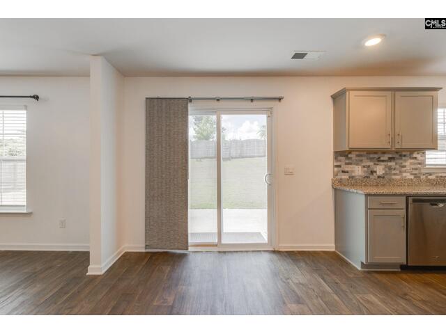 Photo of 125 Rippling Way Photo of 125 Rippling Way