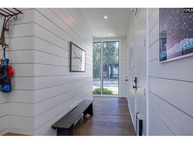 Photo of 576 Sandy Point Road