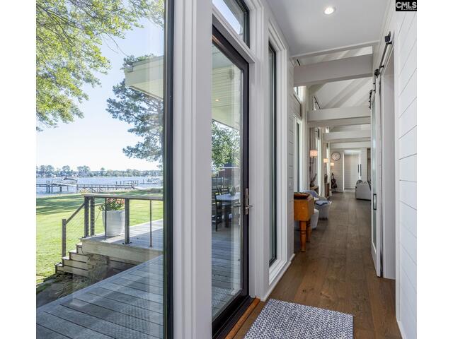 Photo of 576 Sandy Point Road