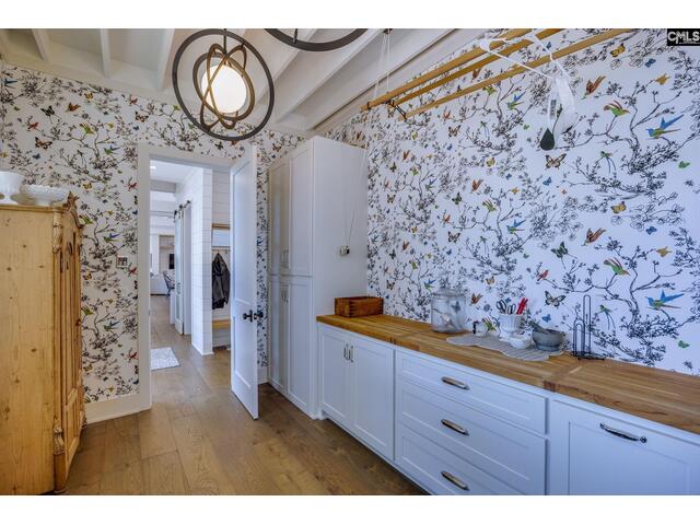 Photo of 576 Sandy Point Road