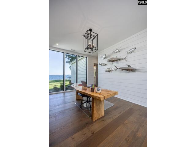 Photo of 576 Sandy Point Road