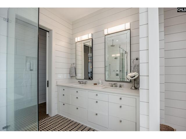 Photo of 576 Sandy Point Road