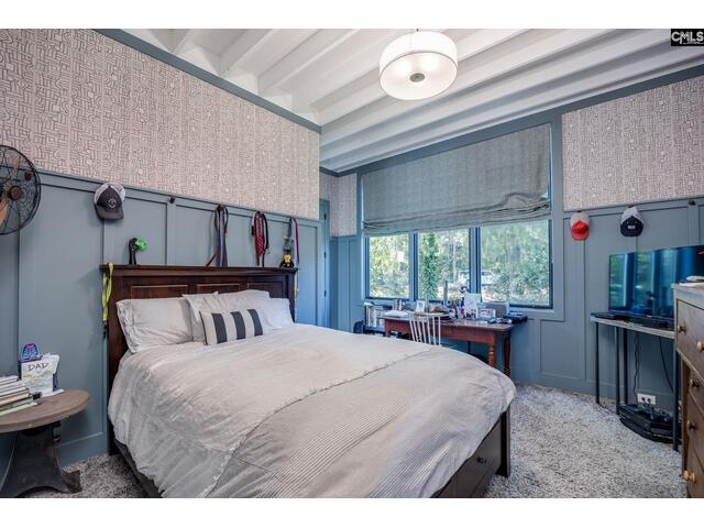 Photo of 576 Sandy Point Road