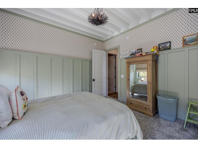 Photo of 576 Sandy Point Road