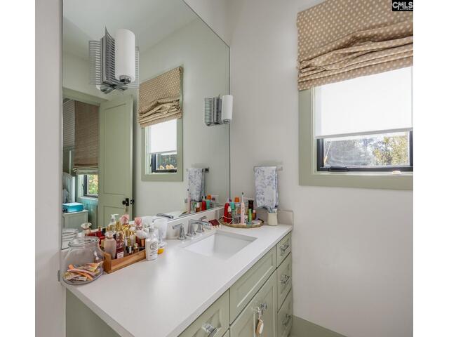 Photo of 576 Sandy Point Road