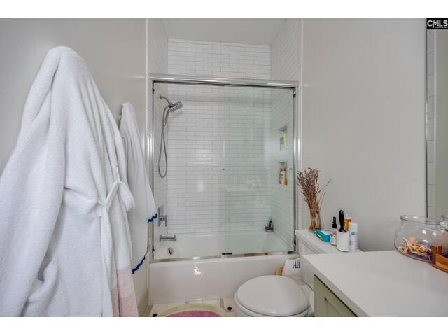 Photo of 576 Sandy Point Road