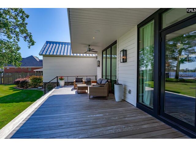 Photo of 576 Sandy Point Road