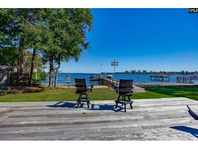 Photo of 576 Sandy Point Road