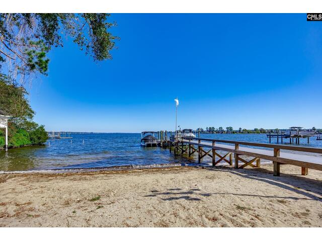 Photo of 576 Sandy Point Road